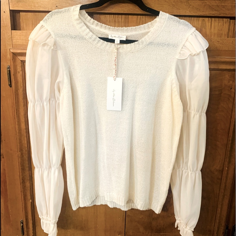 NWT - Boutique Bought “By the River” Long Sleeve White Blouse.